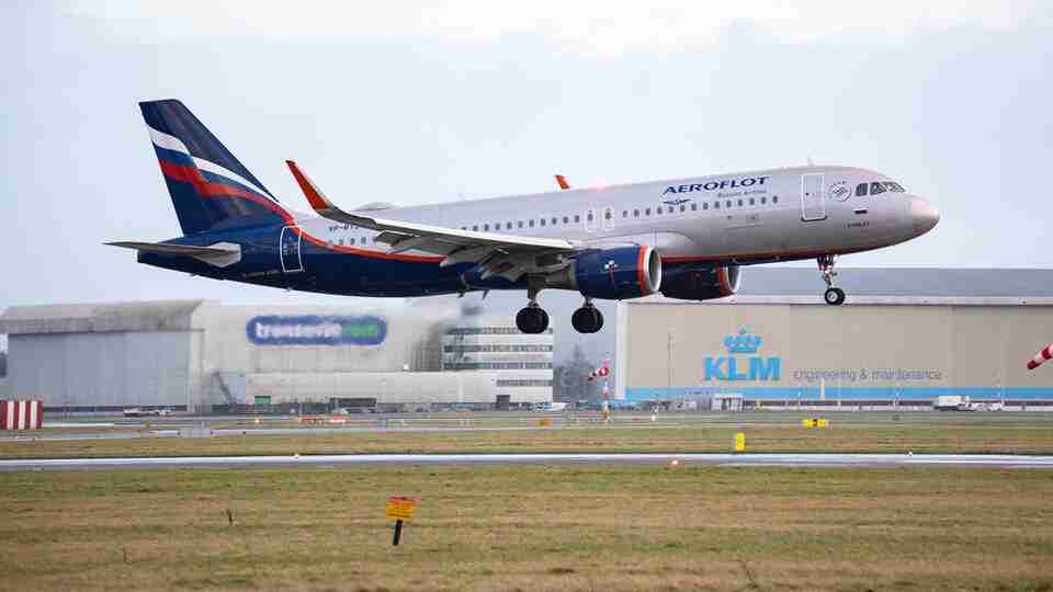 21 авіакомпанії з росії заборонили працювати у країнах ЄС