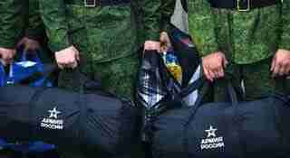 Армія РФ залежить від залізниці: скільки солдатів росія здатна перекидати щомісяця на лінію фронту до України