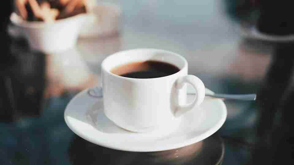 Ароматна кава: чи корисний напій та кому категорично не можна його пити