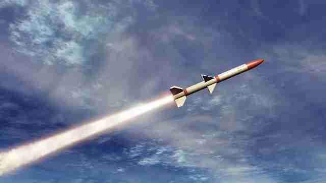 Авіаційний експерт розповів, які ракети може виготовляти росія