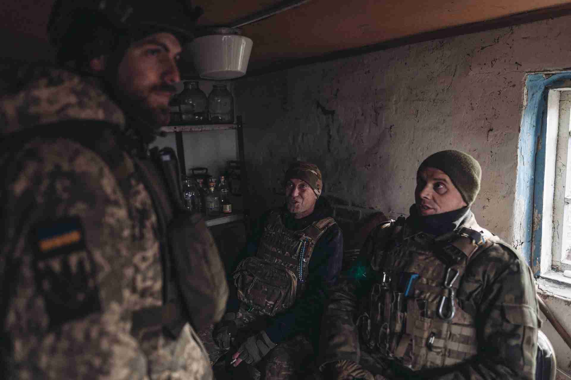 Бійці львівської 24 ОМБр поділилися світлинами з бойового чергування під Бахмутом (ФОТО)