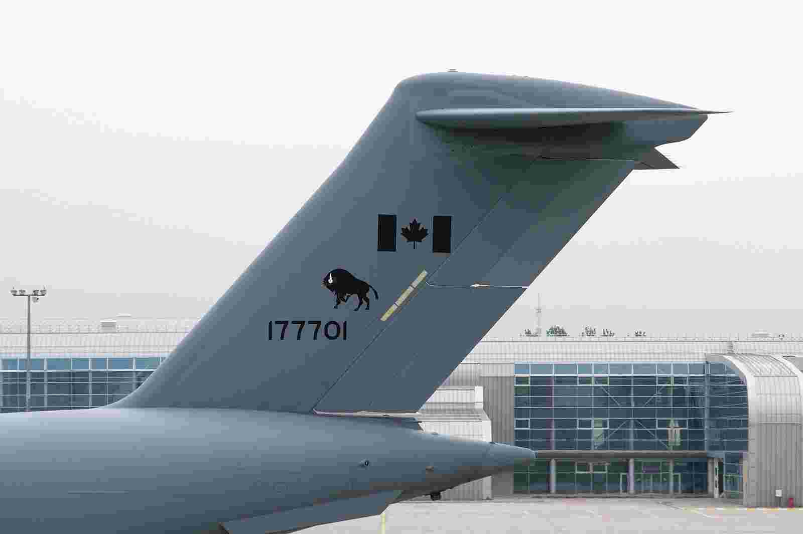 Бізон, провінція Манітоба та літак CC-177. Що їх об’єднує ?