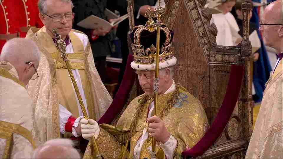 Церемонія коронації: Чарльз III офіційно став королем Сполученого Королівства (ФОТО)