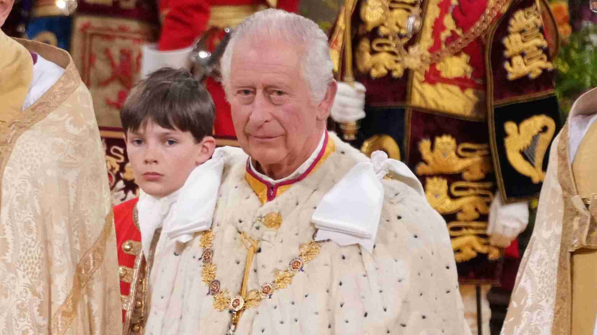 Церемонія коронації: Чарльз III офіційно став королем Сполученого Королівства (ФОТО)