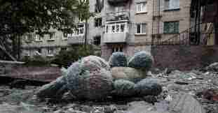 Через збройну агресію РФ в Україні загинули 90 дітей, - статистика