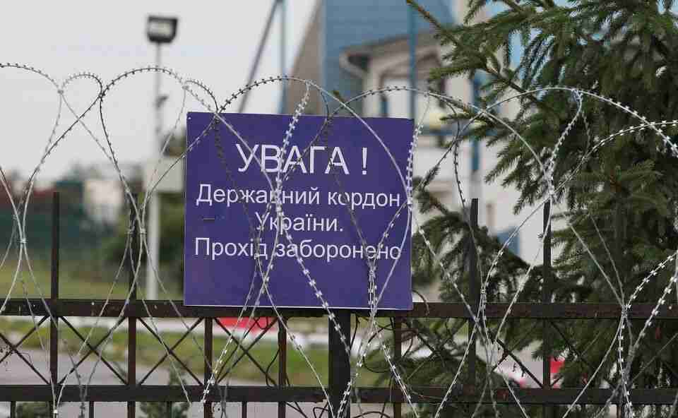 Чи будуть карати чоловіків, що втекли з України: відповіли в МВС