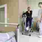 Чоловік, якому першому в Україні пересадили легені, покинув стіни львівської лікарні (ФОТО)