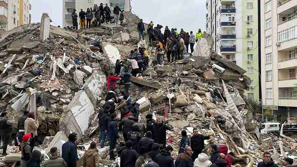 Чому виникають руйнівні землетруси, як в Туреччині, і чи загрожують вони Україні