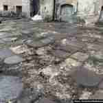Десятки нагробних єврейських плит «мацев» знайшли у Львові (фото)