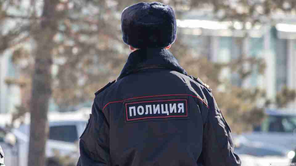 Дев'ять українських поліцейських перейшли на службу у ЛНР