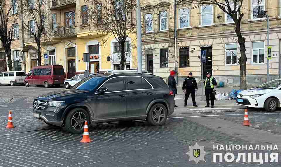 Дві ДТП з наїздами: у Львові збили двох пішоходів (ФОТО)