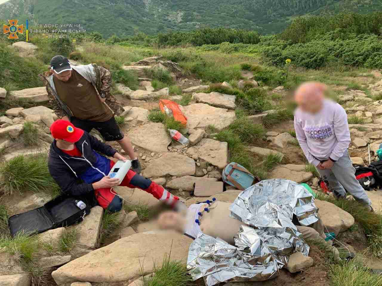 Фатальне сходження: під час сходження на Говерлу помер 56-річний турист із Києва (фото)
