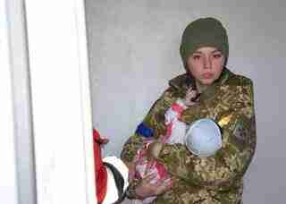 Громадяни Китаю намагались незаконно вивезти за кордон українських немовлят (фото)