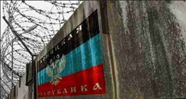 Громадянин США, якого випустили з полону в «ДНР», не може виїхати з окупованого Донецька