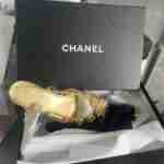 Gucci та Louis Vuitton: на Галицькій митниці вилучили пакунки з брендовими речима (фото)
