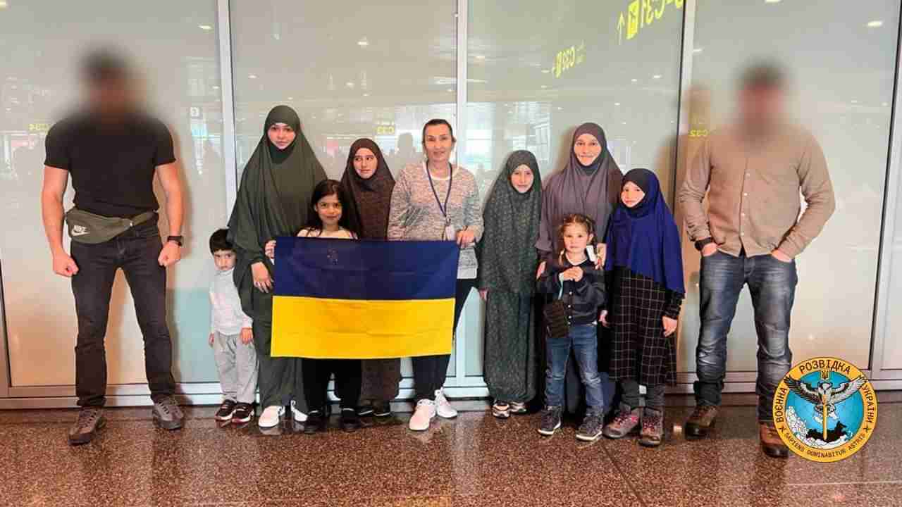 ГУР МО повернуло з сирійського полону українських жінок і дітей (ФОТО,ВІДЕО)