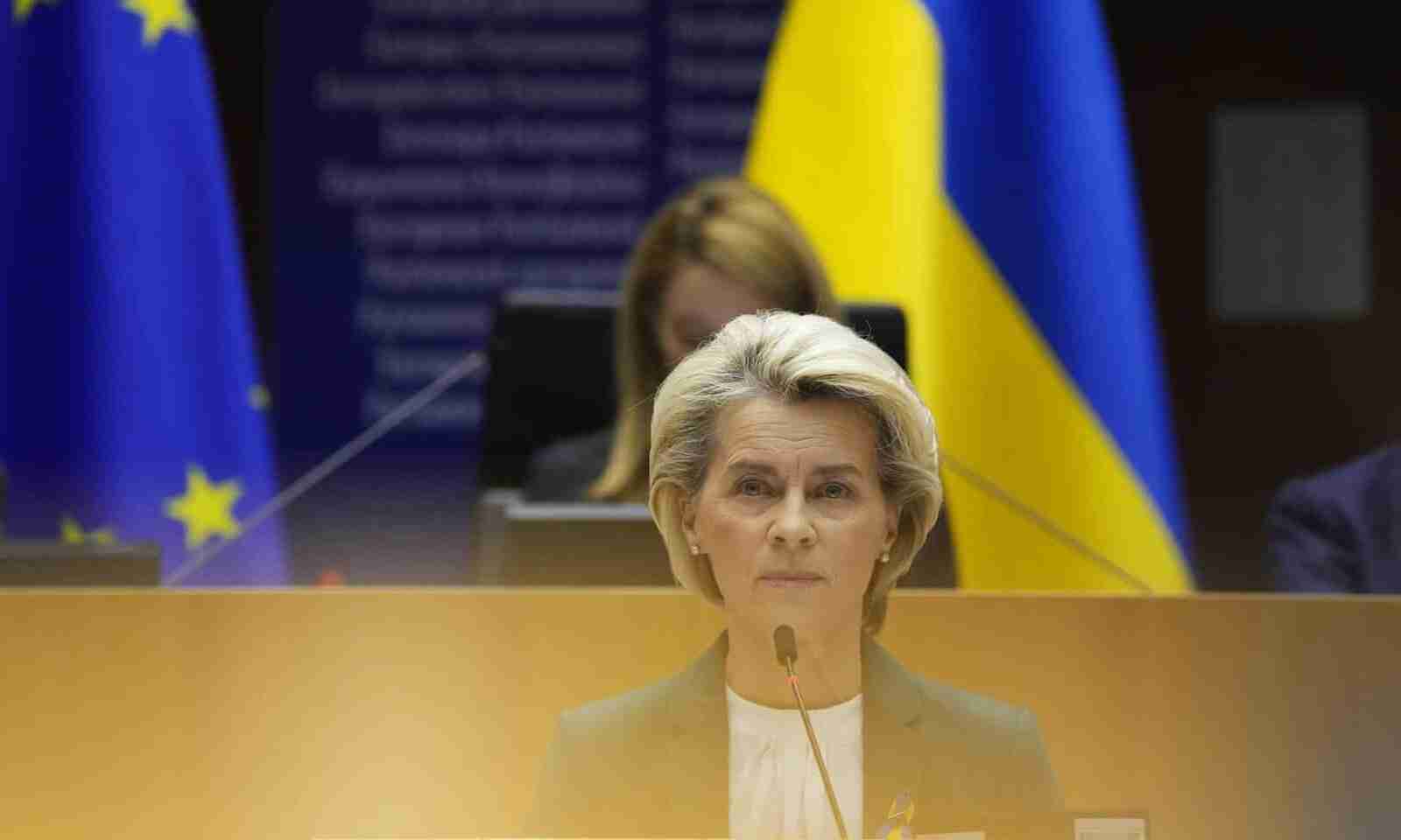 Єврокомісія офіційно рекомендувала розпочати перемовини з Україною про вступ до ЄС