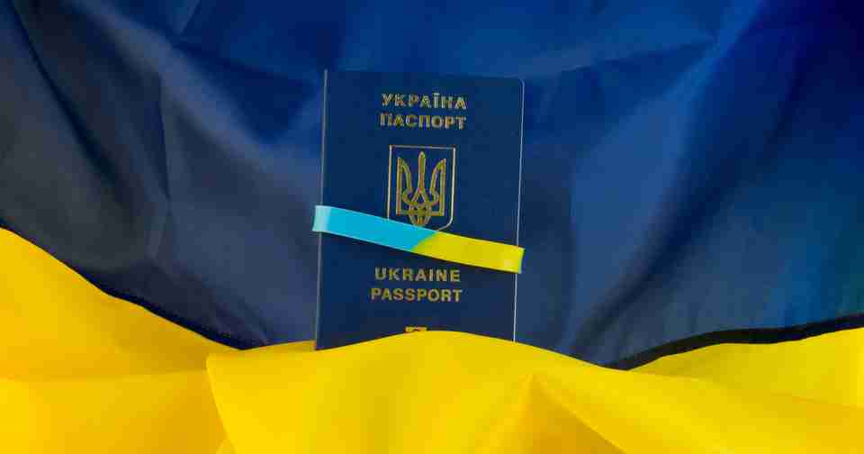 Іспит на українця :прем'єр-міністр України розповів які екзамени потрібно скласти щоб отримати громадянство України