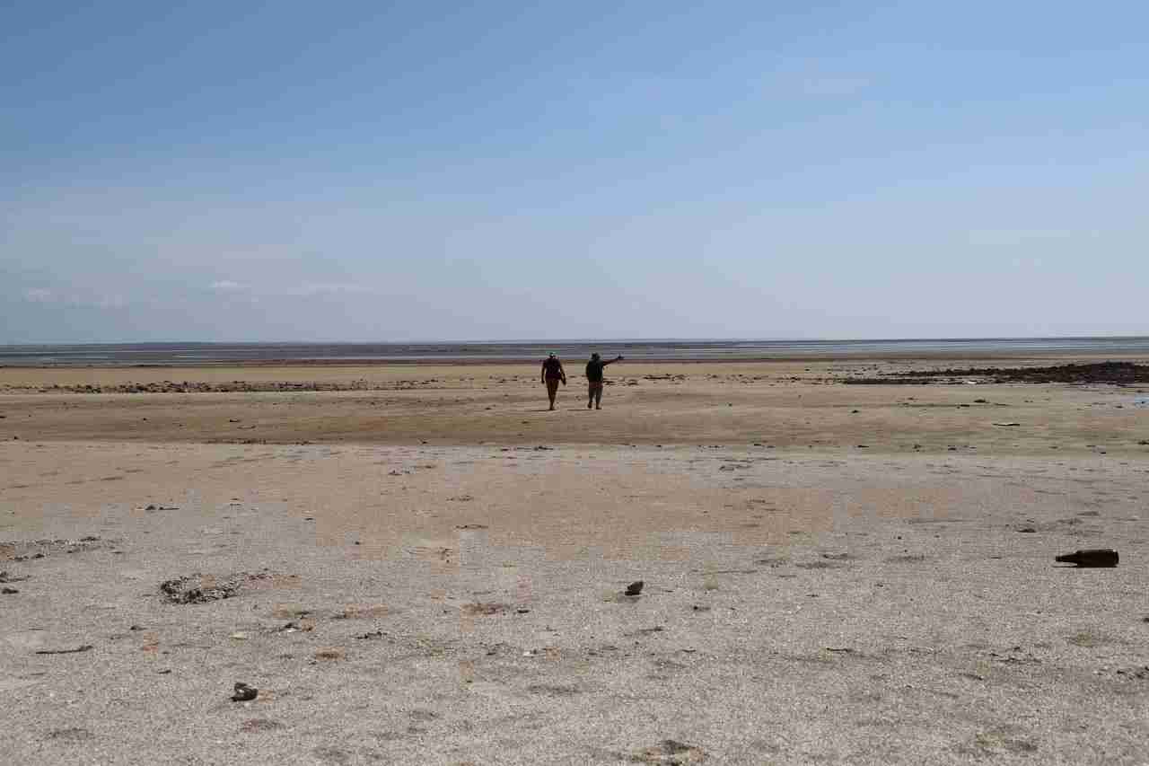 Кадри пустелі: як зараз виглядає Каховське водосховище (ФОТО)