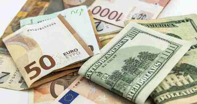 Курс долара та євро на 12 серпня: скільки коштує валюта в банку