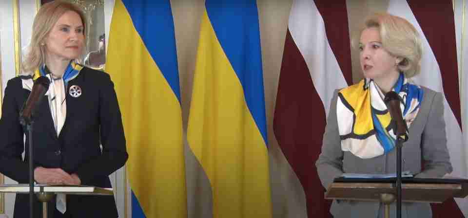Латвія попередила Кремль про катастрофічні наслідки за напад на Україну (відео)