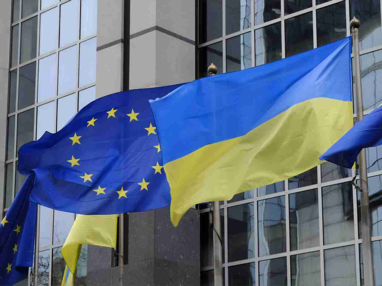 Лідери ЄС обговорили можливість відправки до України миротворців для гарантування безпеки - Reuters