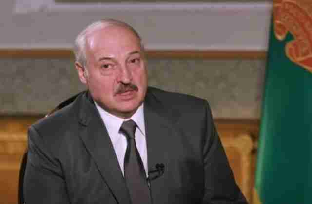Лукашенко наказав привести армію у «повну бойову готовність»