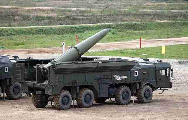 Лукашенко похизувався купівлею у росії ракетні комплекси «Іскандер» і С-400