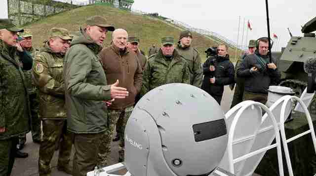 Лукашенко заявив, що готує Білорусь до війни