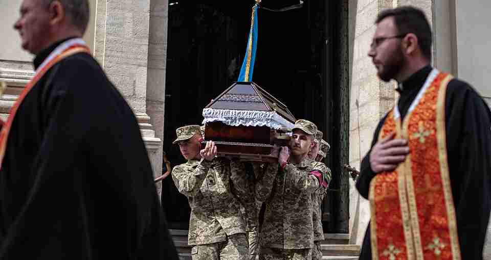 Львів сьогодні провів у останню путь воїнів, які загинули захищаючи Україну від російських окупантів (ФОТО)