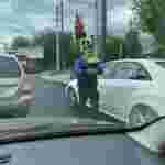 Львів’яни обурюються засиллям жебраків та продавців на автомобільних перехрестях (ФОТО)