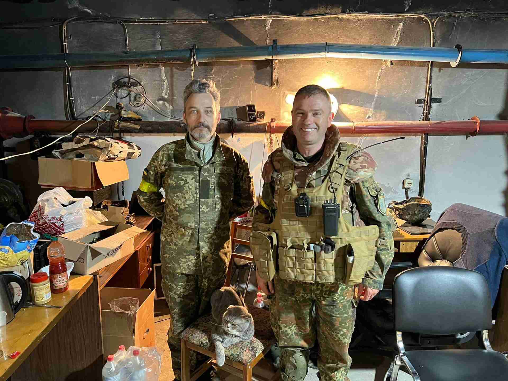 Львівські десантники шукають прихисток у мирному тилу для бойового кота із позивним «Соледар» (ФОТО)