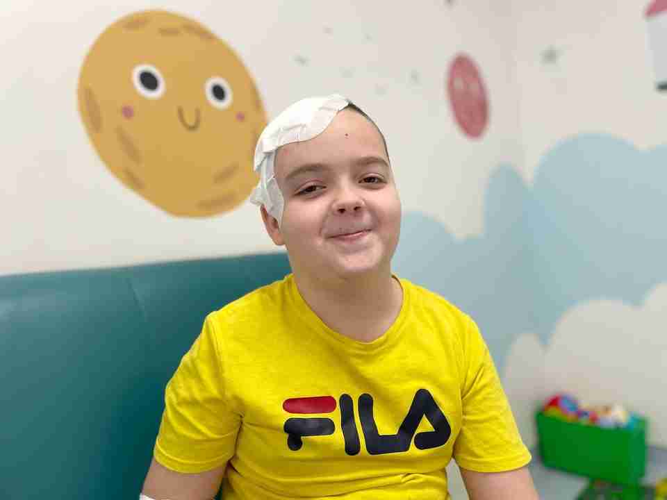 Львівські нейрохірурги дістали шматок міни з головного мозку 9-річного хлопчика (ФОТО)