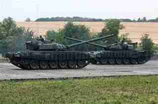 Марокко передало Україні танки Т-72Б, які проходили модернізацію в Чехії