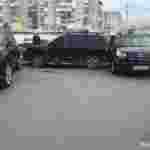 Масштабна ДТП на автостанції: п’яний водій протаранив 7 автомобілів (ФОТО, ВІДЕО)