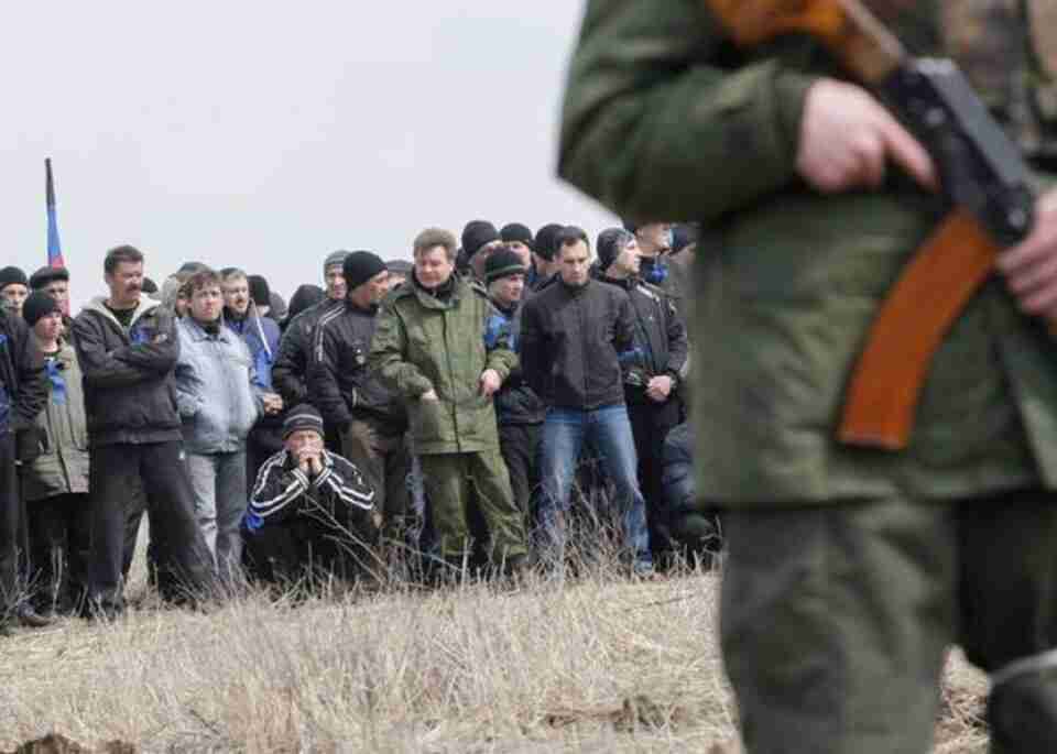 «Мобілізація» під прицілом: на Луганщині росіяни погрожують стратою за відмову воювати проти України