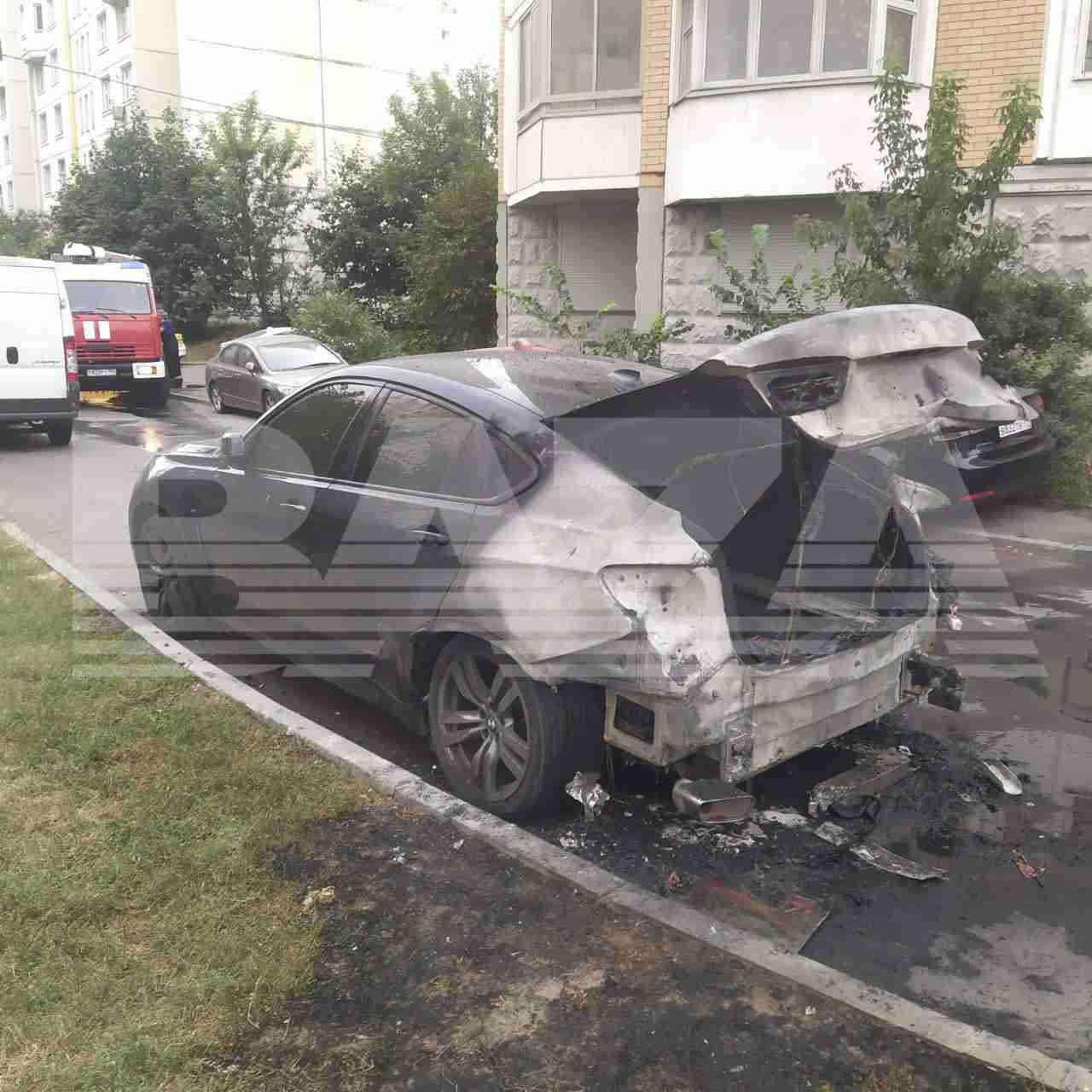 Можливий підпал: у Москві загорілося авто заступника начальника Генштабу