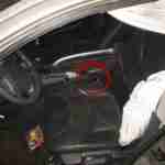 Миттєва карма: нетверезий водій знехтував ПДР, розтрощив Volvo та вилетів із салону (фото)