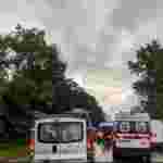 На автотрасі Львів-Самбір мікроавтобус в’їхав у вантажівку, є постраждалі (ФОТО)