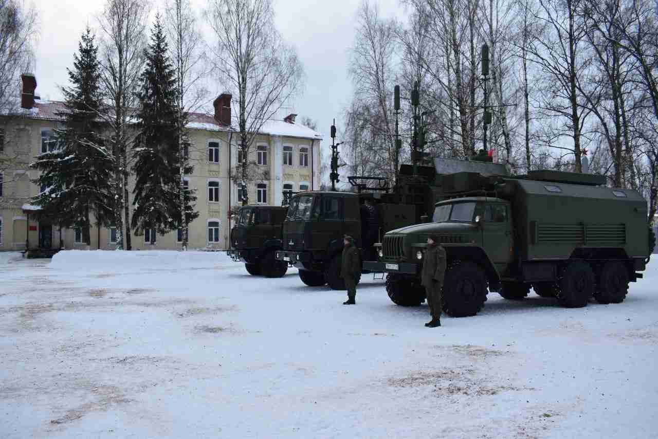 на білорусі триває постачання нових зразків спеціальної військової техніки