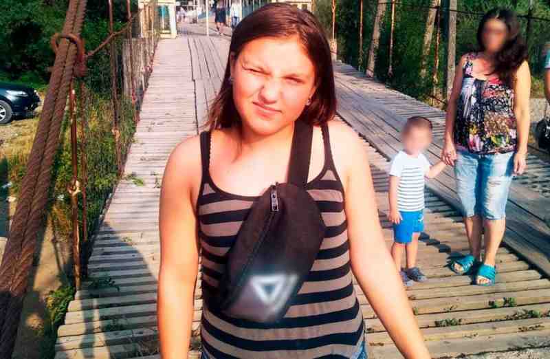 На Буковині зникла 12-річна школярка (фото)
