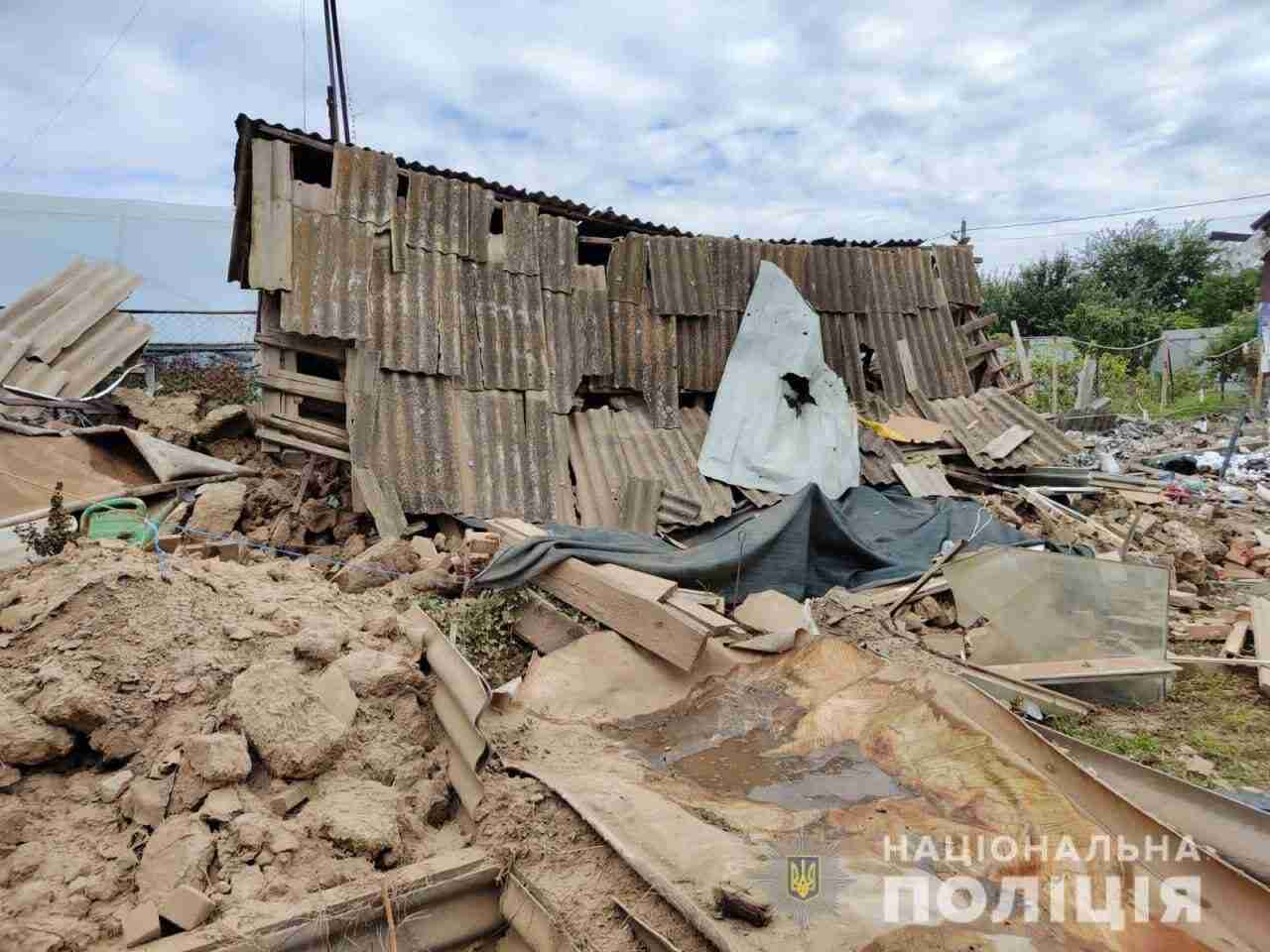 На Дніпропетровщині ворог обстріляв житлові будинки: наслідки (ФОТО)