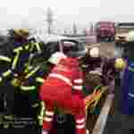 На Дніпропетровщині рятувальники вирізали з авто потерпілого у ДТП (фото)