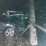 На Франківщині автівка протаранила дерева: двоє загиблих (фото)