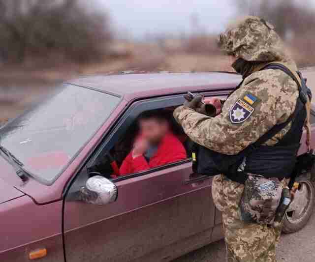 На Луганщині поліцейські зловили п'ятьох колаборантів