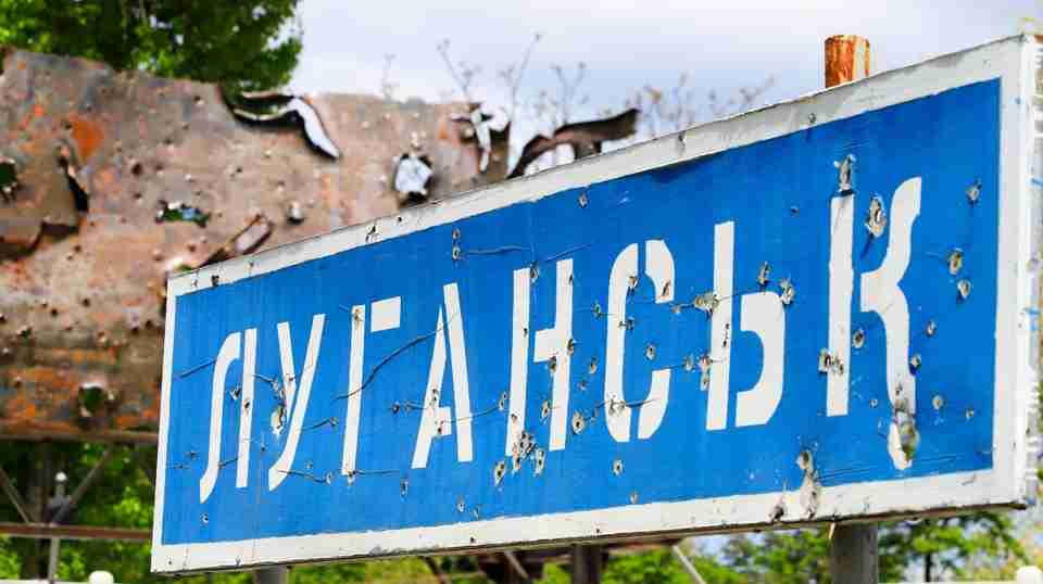 На Луганщині росіяни змушують людей віддавати дітей на «патріотичне виховання» - Генштаб