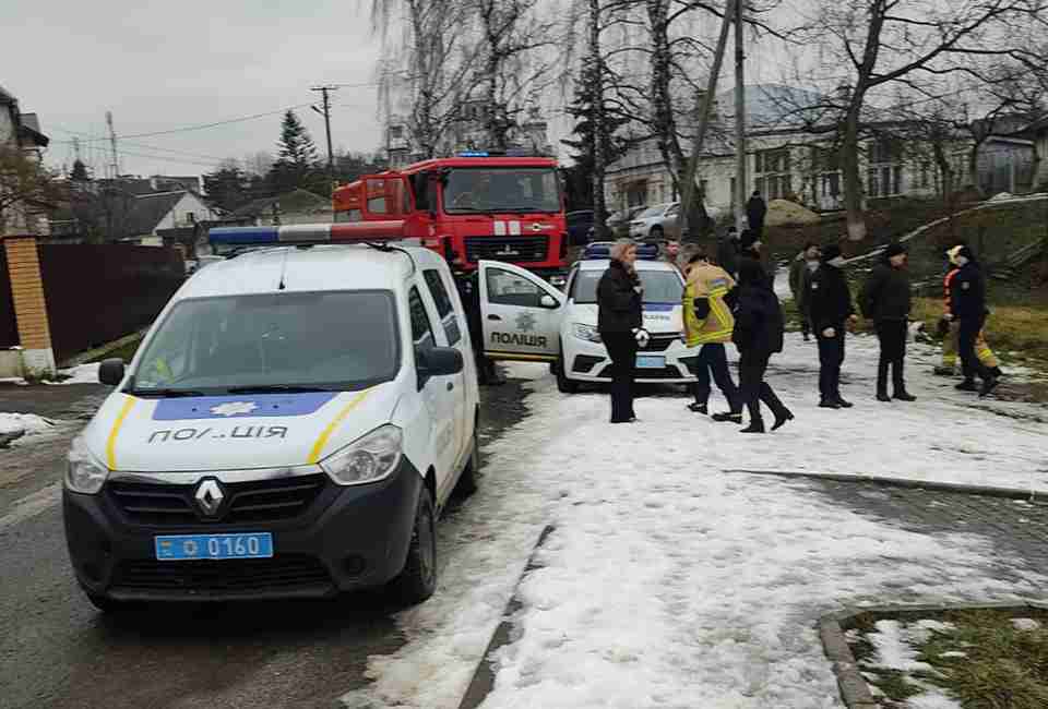 На Львівщині діти провалилися під лід (ФОТО)