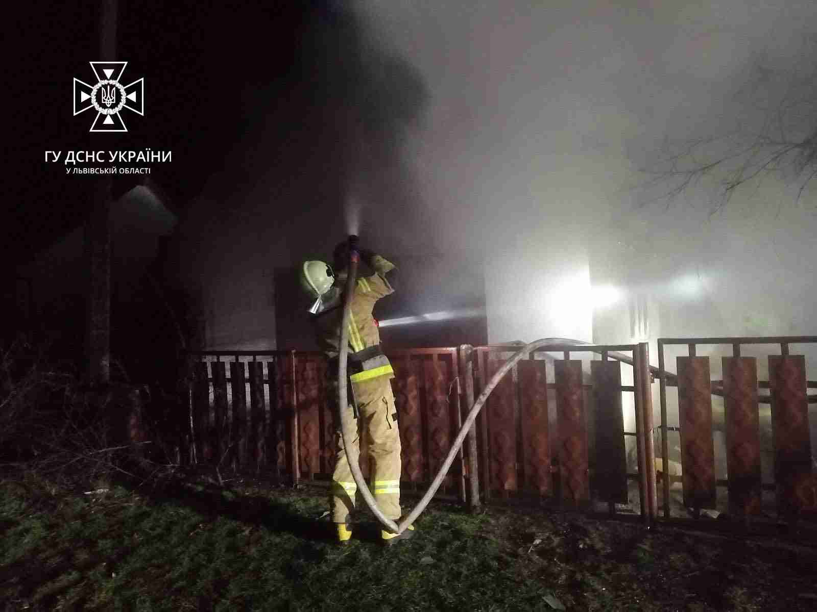 На Львівщини ліквідували три пожежі в автомобілях (ФОТО)