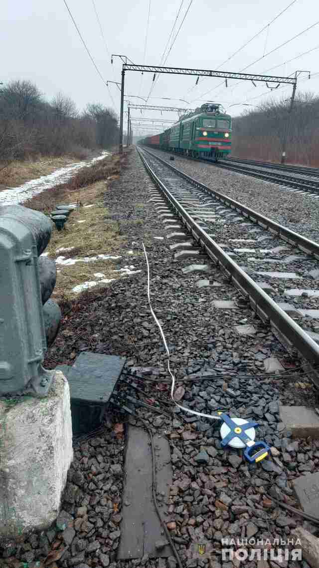 На Львівщині молодий чоловік потрапив під поїзд