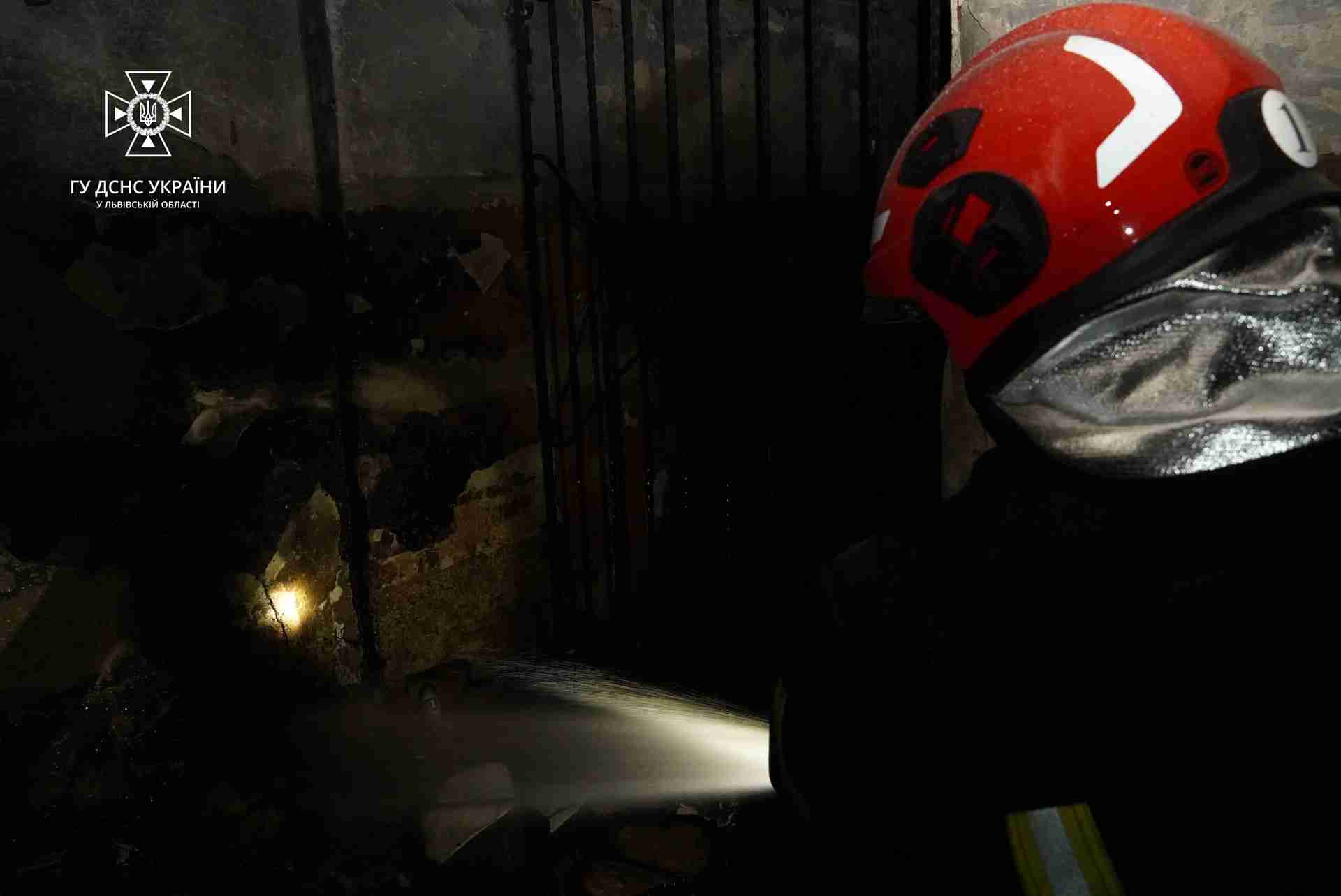 На Львівщині на місці пожежі знайшли тіло чоловіка